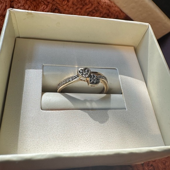 Cute double heart ring - Picture 2 of 4